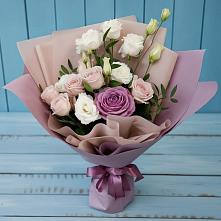 Букет цветов из:  Розы и Лизиантусы в Петровское