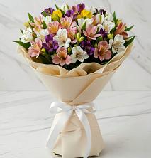 Букет цветов из:  Альстромерии в Петровское