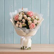 Букет цветов из:  Розы в Петровское